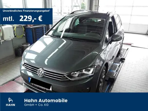 Used VOLKSWAGEN GOLF Petrol 2017 Ad 