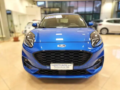 Used FORD PUMA Hybrid 2022 Ad 