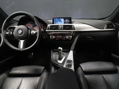 Used BMW SERIE 3 Petrol 2019 Ad 