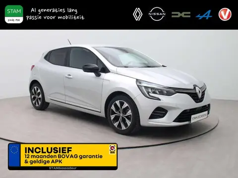 Annonce RENAULT CLIO Essence 2023 d'occasion 