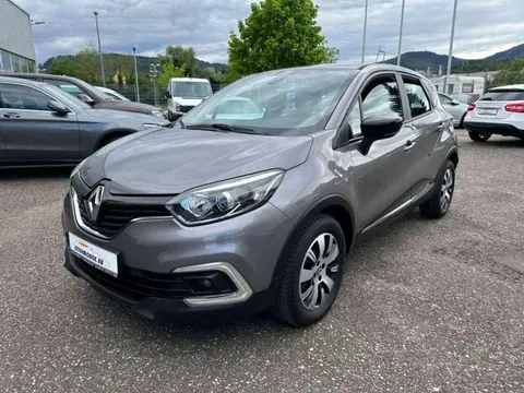 Used RENAULT CAPTUR Diesel 2019 Ad 