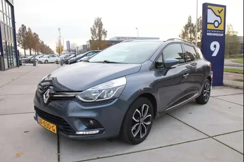 Used RENAULT CLIO Petrol 2018 Ad 