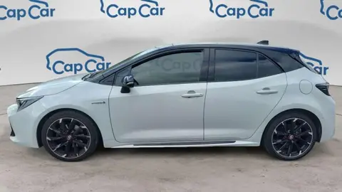 Used TOYOTA COROLLA Hybrid 2018 Ad 