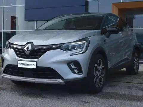 Used RENAULT CAPTUR Hybrid 2020 Ad 