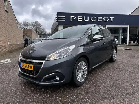 Used PEUGEOT 208 Petrol 2016 Ad 