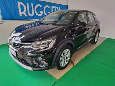 Used RENAULT CAPTUR Hybrid 2021 Ad 