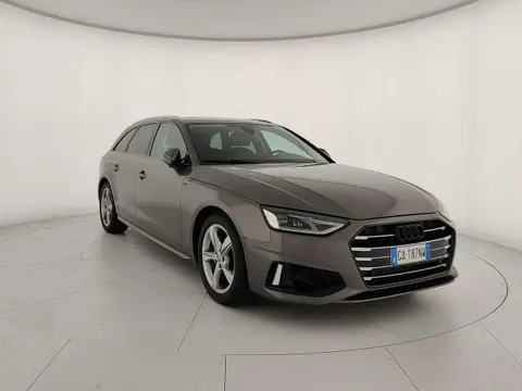 Used AUDI A4 Hybrid 2020 Ad 