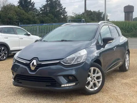 Used RENAULT CLIO Petrol 2018 Ad 