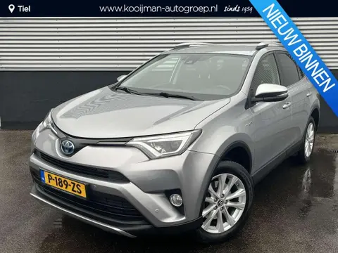 Used TOYOTA RAV4 Hybrid 2017 Ad 