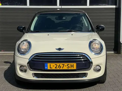 Used MINI COOPER Petrol 2015 Ad 