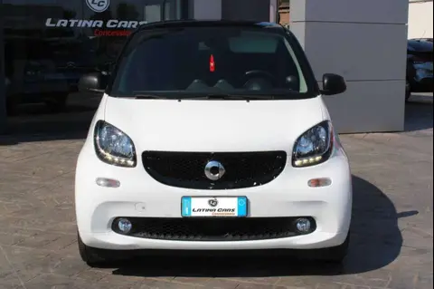 Annonce SMART FORTWO Essence 2018 d'occasion 