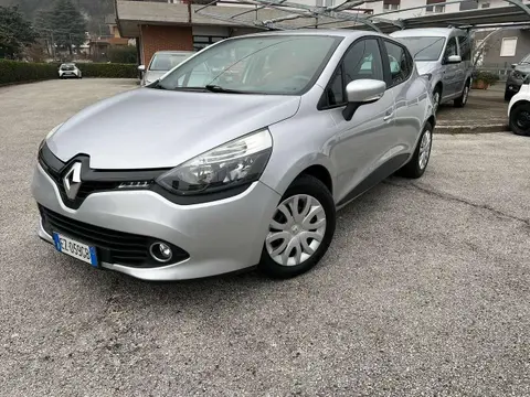 Annonce RENAULT CLIO Diesel 2015 d'occasion 