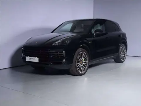 Used PORSCHE CAYENNE Hybrid 2022 Ad 