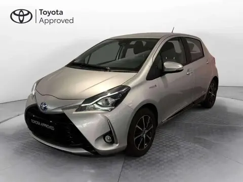 Used TOYOTA YARIS Hybrid 2019 Ad 