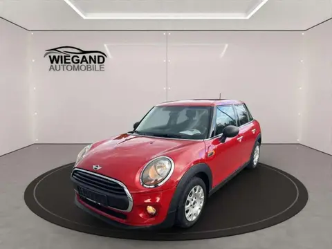 Used MINI ONE Petrol 2015 Ad 