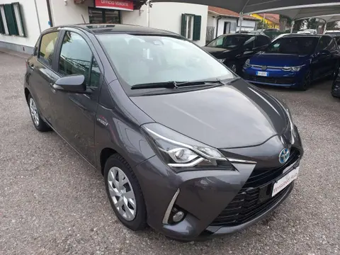 Used TOYOTA YARIS Hybrid 2019 Ad 