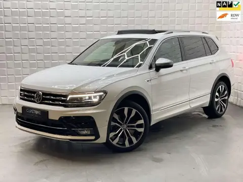 Annonce VOLKSWAGEN TIGUAN Essence 2019 d'occasion 