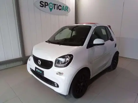 Annonce SMART FORTWO Essence 2018 d'occasion 