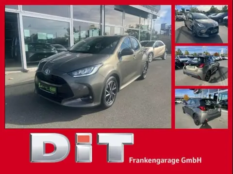 Annonce TOYOTA YARIS Hybride 2021 d'occasion Allemagne