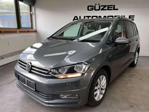 Used VOLKSWAGEN TOURAN Diesel 2016 Ad 