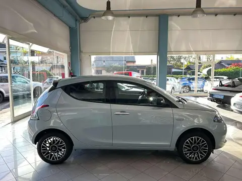 Annonce LANCIA YPSILON Hybride 2024 d'occasion 