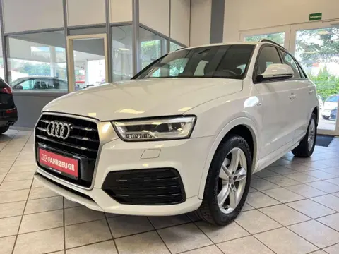 Annonce AUDI Q3 Essence 2015 d'occasion 