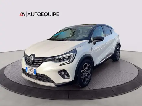 Used RENAULT CAPTUR Hybrid 2021 Ad 