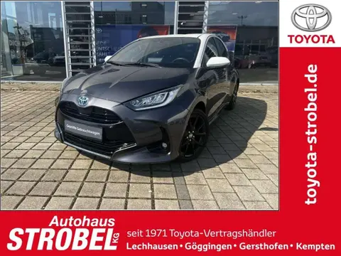 Used TOYOTA YARIS Hybrid 2022 Ad Germany