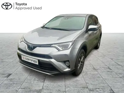 Used TOYOTA RAV4 Hybrid 2019 Ad 