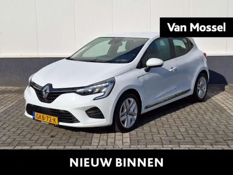 Used RENAULT CLIO Hybrid 2020 Ad 