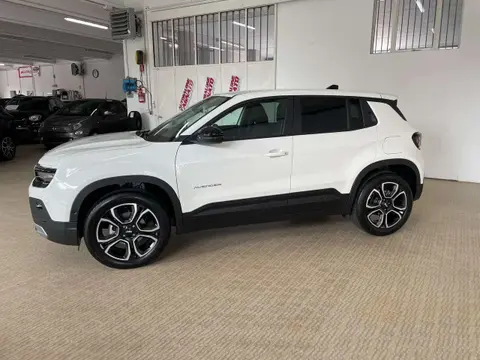 Annonce JEEP AVENGER Essence 2024 d'occasion 