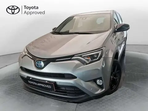 Used TOYOTA RAV4 Hybrid 2018 Ad 