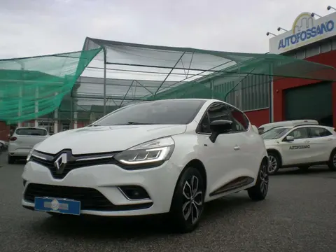 Used RENAULT CLIO LPG 2018 Ad 