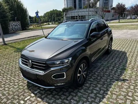 Used VOLKSWAGEN T-ROC Petrol 2018 Ad 