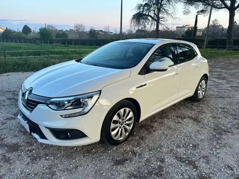 Annonce RENAULT MEGANE Diesel 2017 d'occasion 