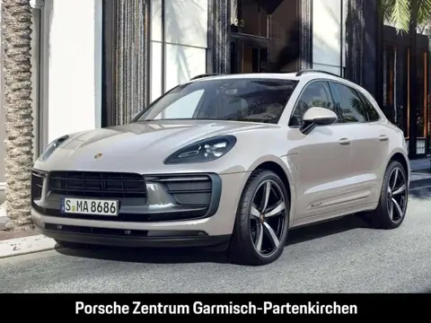 Used PORSCHE MACAN Petrol 2023 Ad Germany