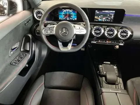 Used MERCEDES-BENZ CLASSE A Hybrid 2022 Ad 