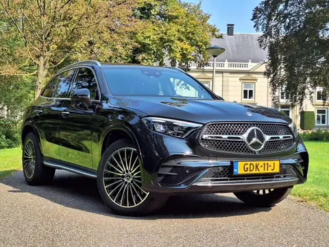 Used MERCEDES-BENZ CLASSE GLC Hybrid 2023 Ad 