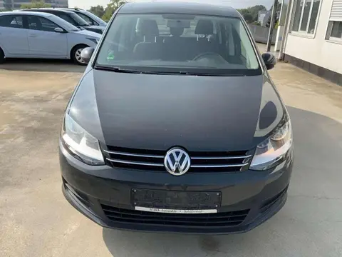 Used VOLKSWAGEN SHARAN Diesel 2017 Ad 