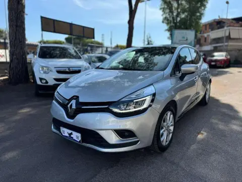 Annonce RENAULT CLIO Essence 2017 d'occasion 