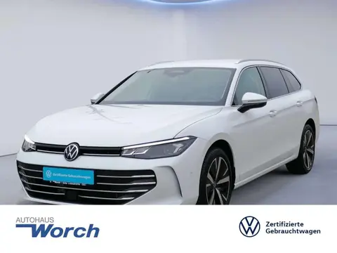 Used VOLKSWAGEN PASSAT Petrol 2024 Ad 