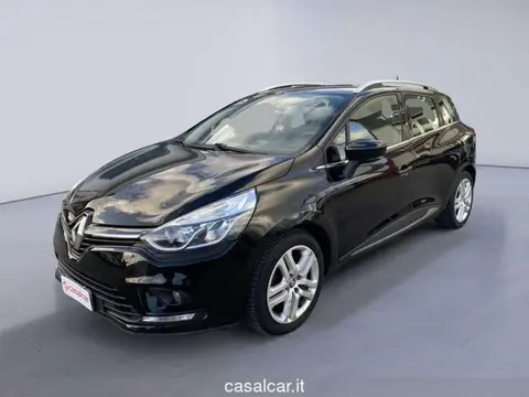 Used RENAULT CLIO Diesel 2018 Ad 