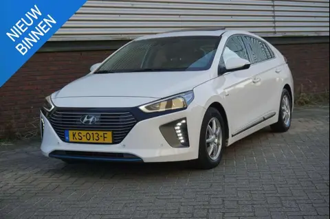 Used HYUNDAI IONIQ Hybrid 2016 Ad 