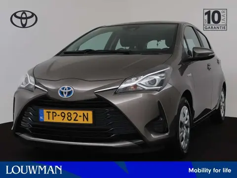 Used TOYOTA YARIS Hybrid 2018 Ad 