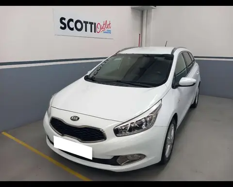 Used KIA CEED Diesel 2015 Ad 