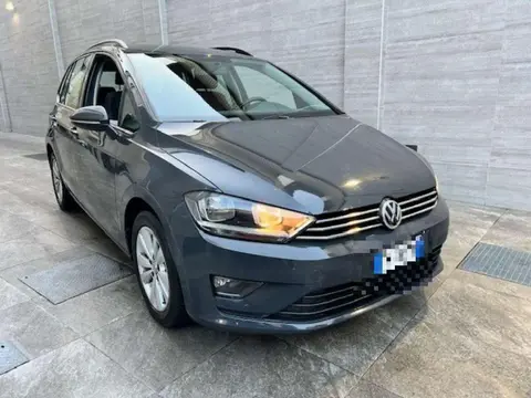 Used VOLKSWAGEN GOLF Petrol 2016 Ad 