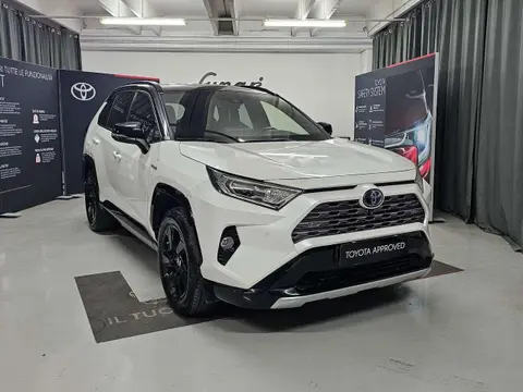 Used TOYOTA RAV4 Hybrid 2021 Ad 