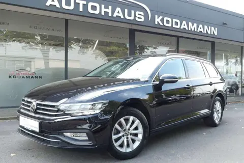 Used VOLKSWAGEN PASSAT Petrol 2023 Ad 