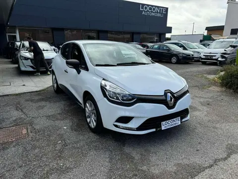 Used RENAULT CLIO Petrol 2018 Ad 