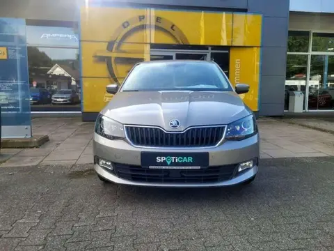 Used SKODA FABIA Petrol 2018 Ad 